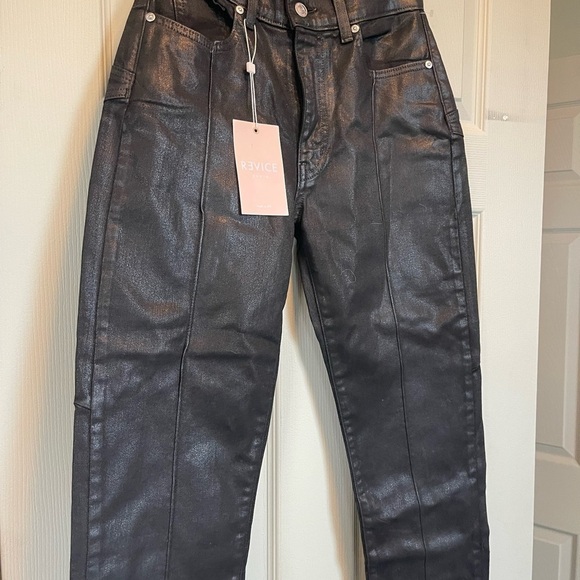 Revice Denim Black Coated Star Jeans Cropped - Picture 9 of 9
